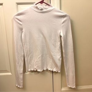 Women’s White Forever 21 Turtleneck